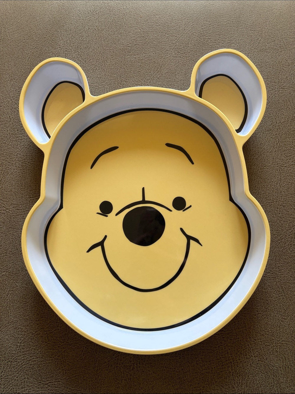 Disney Winnie the Pooh shaped tray